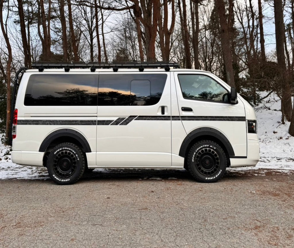 Rear ladder for Hiace (standard body/standard roof) – SPIELER