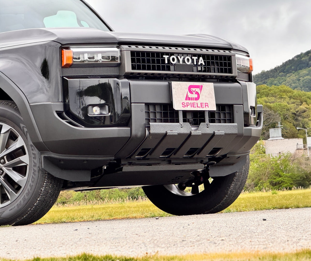 LC250アンダーカバー – SPIELER