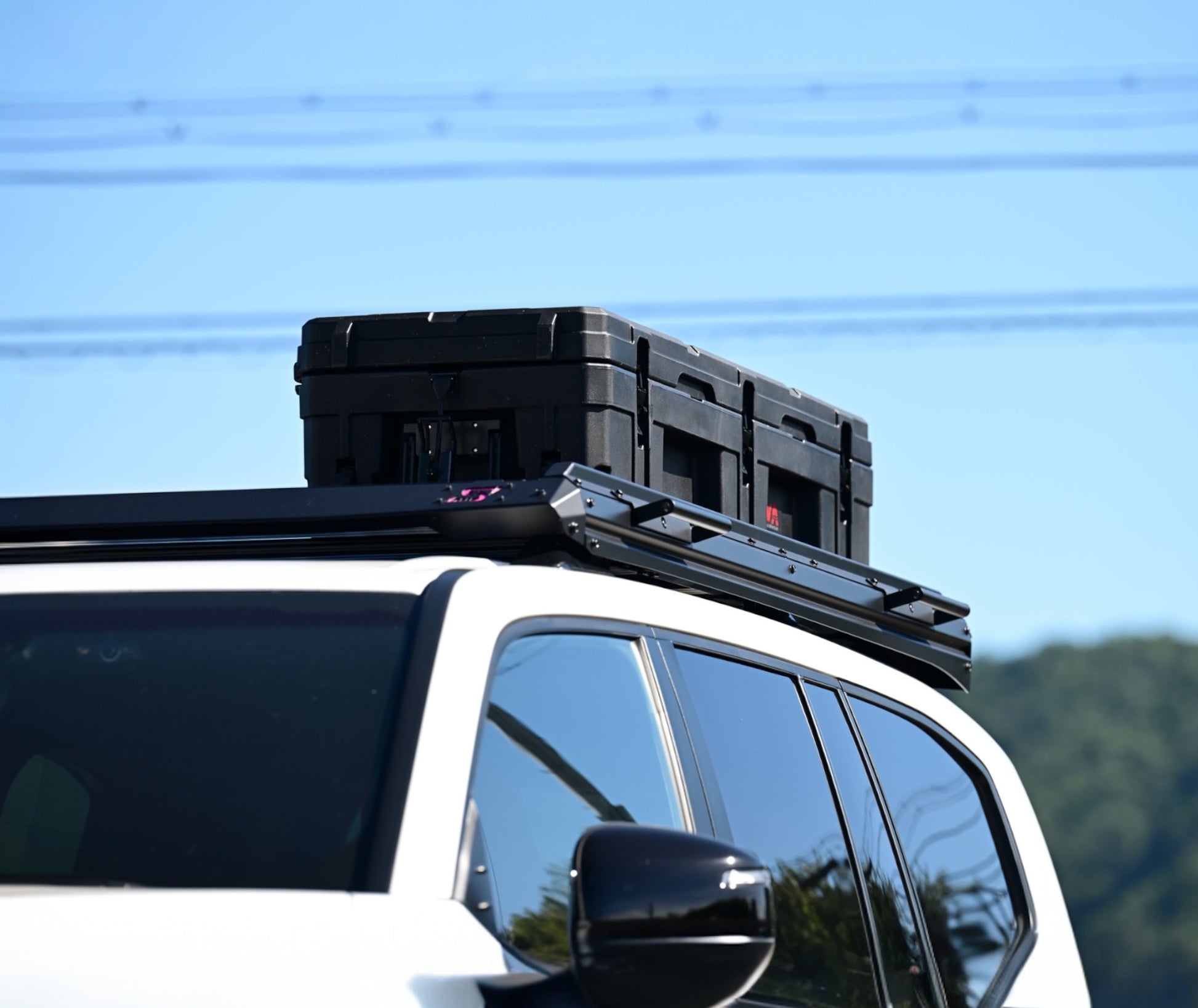 LC300GR ROOFRACK AVA