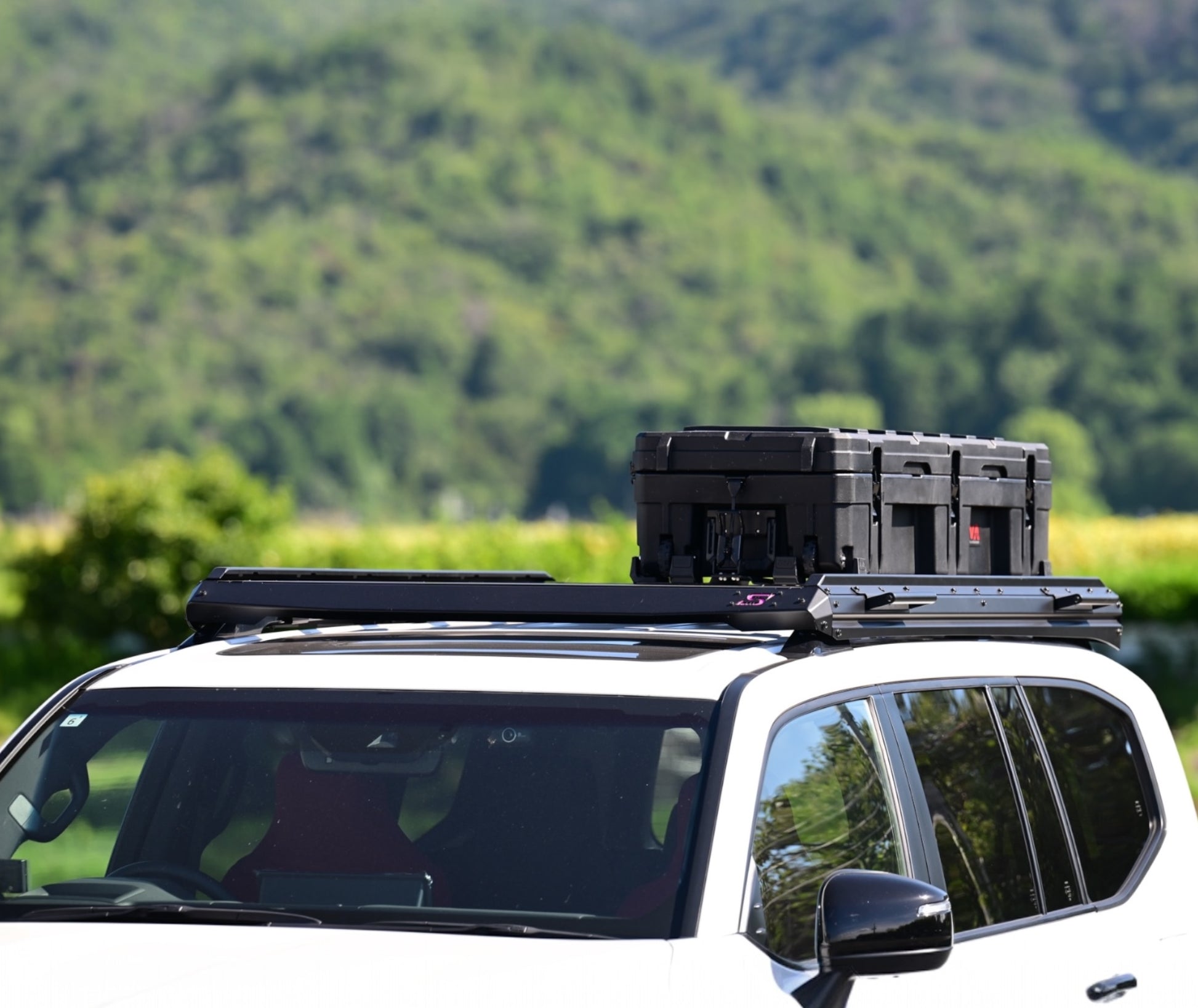 LC300 spieler roofrack ava